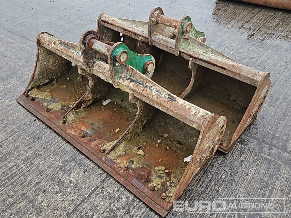 Rhinox 60", 60" Ditching Bucket 60mm Pin to suit 10-12 Ton Excavator - Lyžica: obrázok 3 Rhinox 60", 60" Ditching Bucket 60mm Pin to suit 10-12 Ton Excavator - Lyžica: obrázok 3