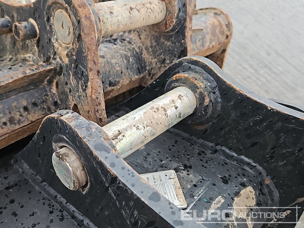 Lyžica Rhinox 60" Ditching, 36", 24" Digging Bucket 45mm Pin to suit 4-6 Ton Excavator: obrázok 12