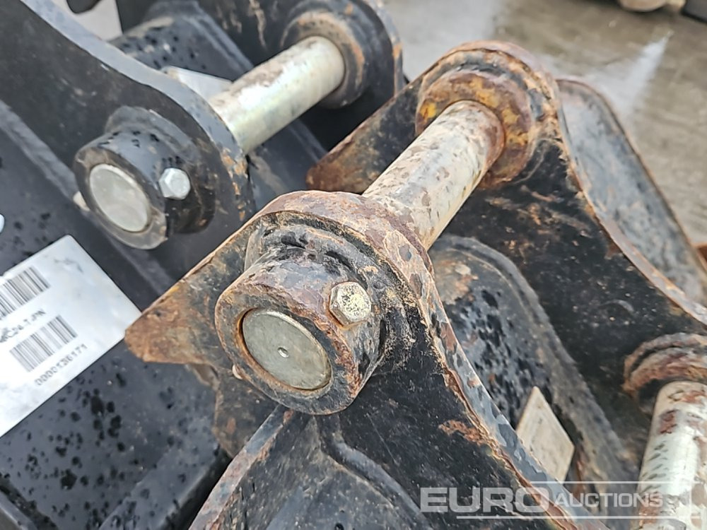 Lyžica Rhinox 60" Ditching, 36", 24" Digging Bucket 45mm Pin to suit 4-6 Ton Excavator: obrázok 15