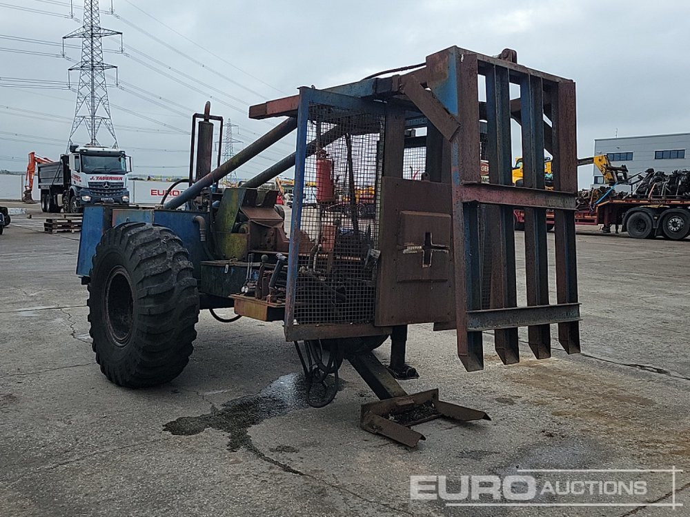 Single Axle Tyre Bead Puller, Ford Engine - Priemyselný drvič: obrázok 3 Single Axle Tyre Bead Puller, Ford Engine - Priemyselný drvič: obrázok 3