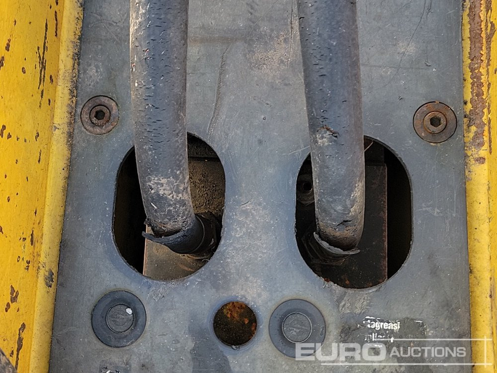 Hydraulické kladivo Soosan SB120: obrázok 10