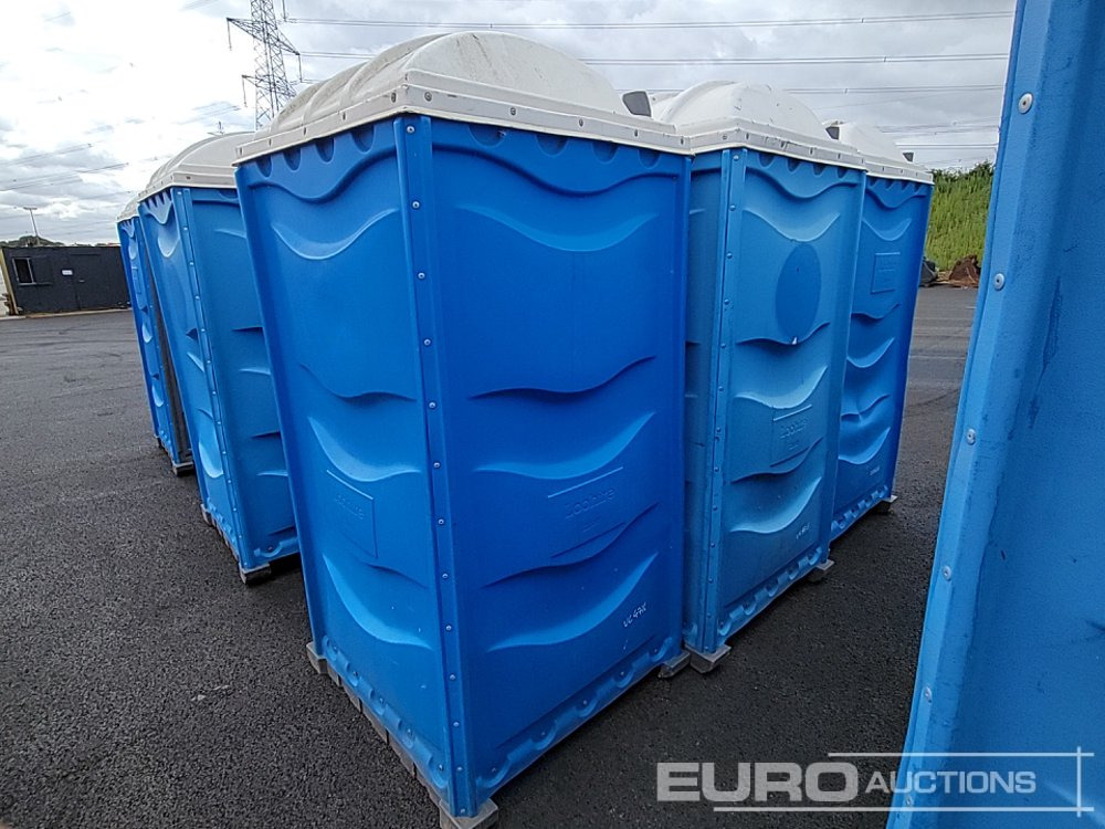 Standard GRP Plastic Portable Site Toilet (3 of) (Cannot Be Reconsigned) - Lodny kontajner: obrázok 4 Standard GRP Plastic Portable Site Toilet (3 of) (Cannot Be Reconsigned) - Lodny kontajner: obrázok 4