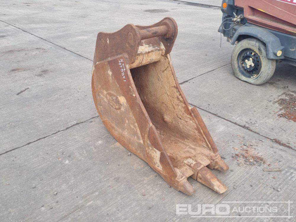 Strickland 18" Ditching Bucket 65mm Pin to suit 13 Ton Excavator - Lyžica: obrázok 1 Strickland 18" Ditching Bucket 65mm Pin to suit 13 Ton Excavator - Lyžica: obrázok 1