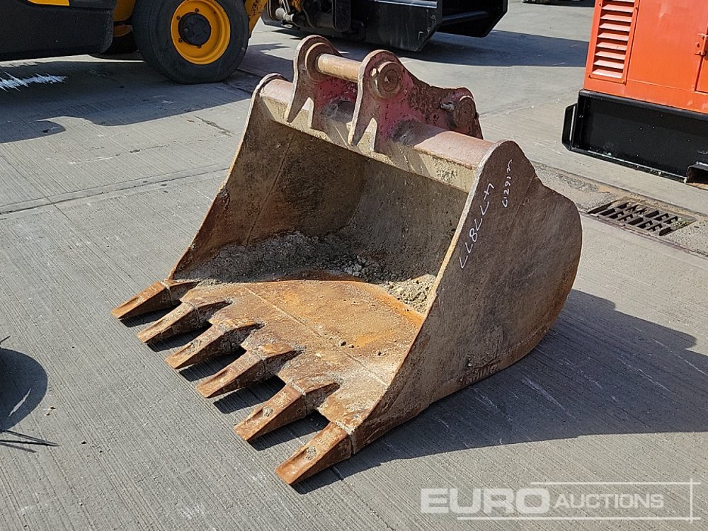 Strickland 72" Ditching Bucket 65mm Pin to suit 13 Ton Excavator - Lyžica: obrázok 1 Strickland 72" Ditching Bucket 65mm Pin to suit 13 Ton Excavator - Lyžica: obrázok 1
