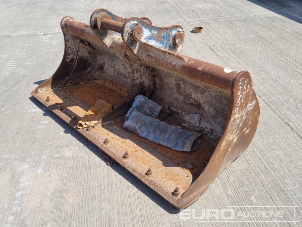 Strickland 72" Ditching Bucket 65mm Pin to suit 13 Ton Excavator - Lyžica: obrázok 1 Strickland 72" Ditching Bucket 65mm Pin to suit 13 Ton Excavator - Lyžica: obrázok 1