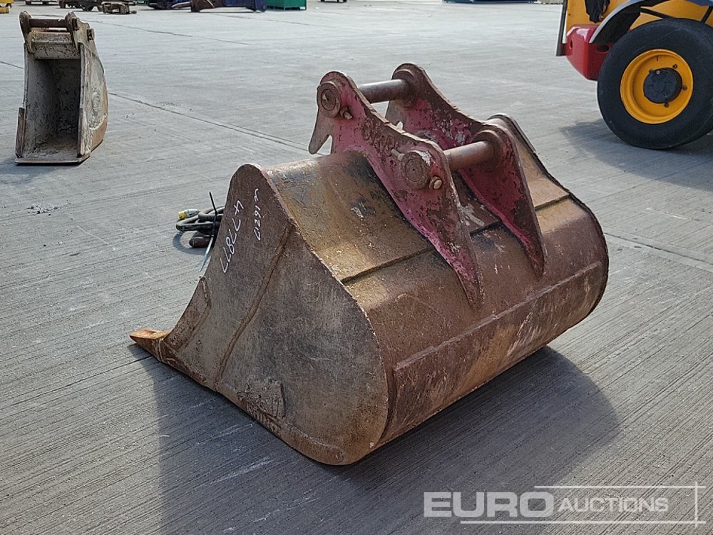 Strickland 72" Ditching Bucket 65mm Pin to suit 13 Ton Excavator - Lyžica: obrázok 3 Strickland 72" Ditching Bucket 65mm Pin to suit 13 Ton Excavator - Lyžica: obrázok 3