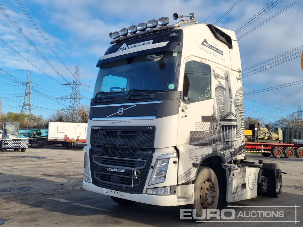 2017 Volvo 6x2 Mid Lift, 3 Way Camera, A/C, Automatic Gearbox - Ťahač: obrázok 1 2017 Volvo 6x2 Mid Lift, 3 Way Camera, A/C, Automatic Gearbox - Ťahač: obrázok 1