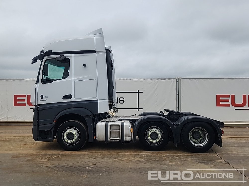 2021 Mercedes Benz ACTROS 2545 - Ťahač: obrázok 2 2021 Mercedes Benz ACTROS 2545 - Ťahač: obrázok 2