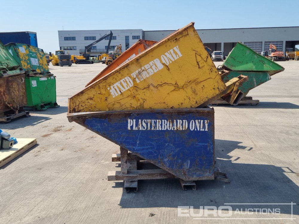 Tipping Skip to suit Forklift (4 of) - Výklopný kontajner: obrázok 2 Tipping Skip to suit Forklift (4 of) - Výklopný kontajner: obrázok 2