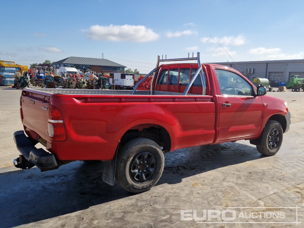 Toyota Hilux - Pick-up: obrázok 5 Toyota Hilux - Pick-up: obrázok 5