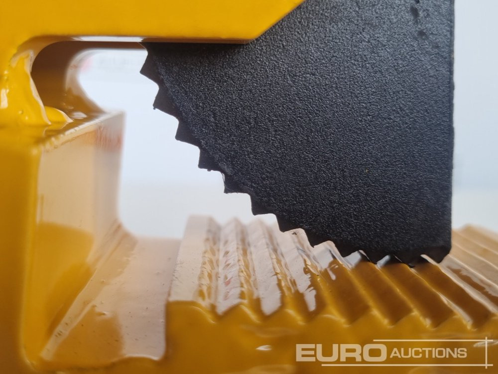 Unused 1 Ton PDB Horizontal Plate Lifting Clamp - Vybavenie garáže/ Dielne: obrázok 5 Unused 1 Ton PDB Horizontal Plate Lifting Clamp - Vybavenie garáže/ Dielne: obrázok 5