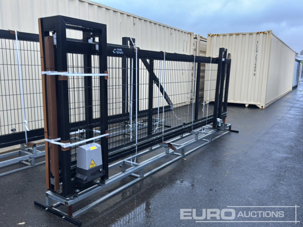 Unused 14’ Cantilever Mesh Gate, Automation System, 5 Key Fobs, 2 Security Sensors - Stavebné zariadenia: obrázok 1 Unused 14’ Cantilever Mesh Gate, Automation System, 5 Key Fobs, 2 Security Sensors - Stavebné zariadenia: obrázok 1