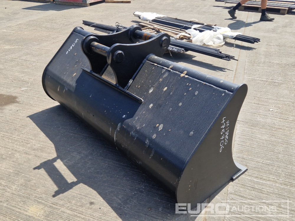 Unused 70" Ditching Bucket 65mm Pin to suit 13 Ton Excavator - Lyžica: obrázok 5 Unused 70" Ditching Bucket 65mm Pin to suit 13 Ton Excavator - Lyžica: obrázok 5