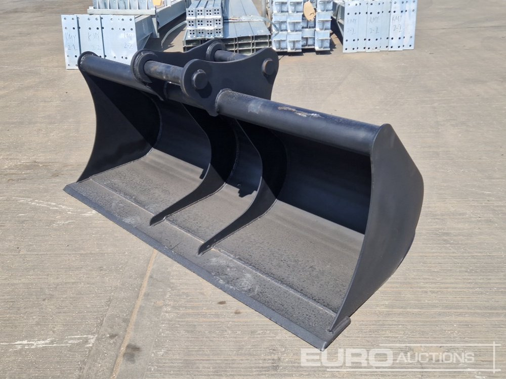 Unused 70" Ditching Bucket 65mm Pin to suit 13 Ton Excavator - Lyžica: obrázok 1 Unused 70" Ditching Bucket 65mm Pin to suit 13 Ton Excavator - Lyžica: obrázok 1