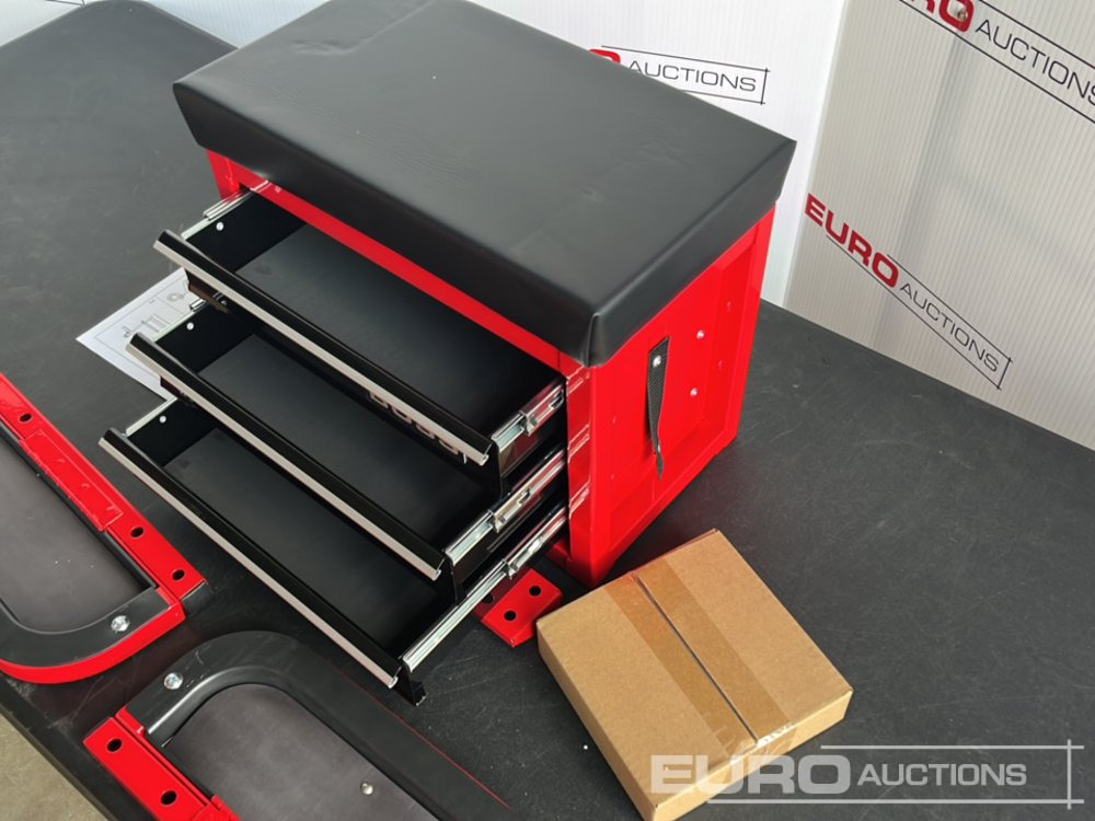 Vybavenie garáže/ Dielne Unused Boss Wheeled Stool Tool Box, 3 Drawers, Magnetic Trays: obrázok 9