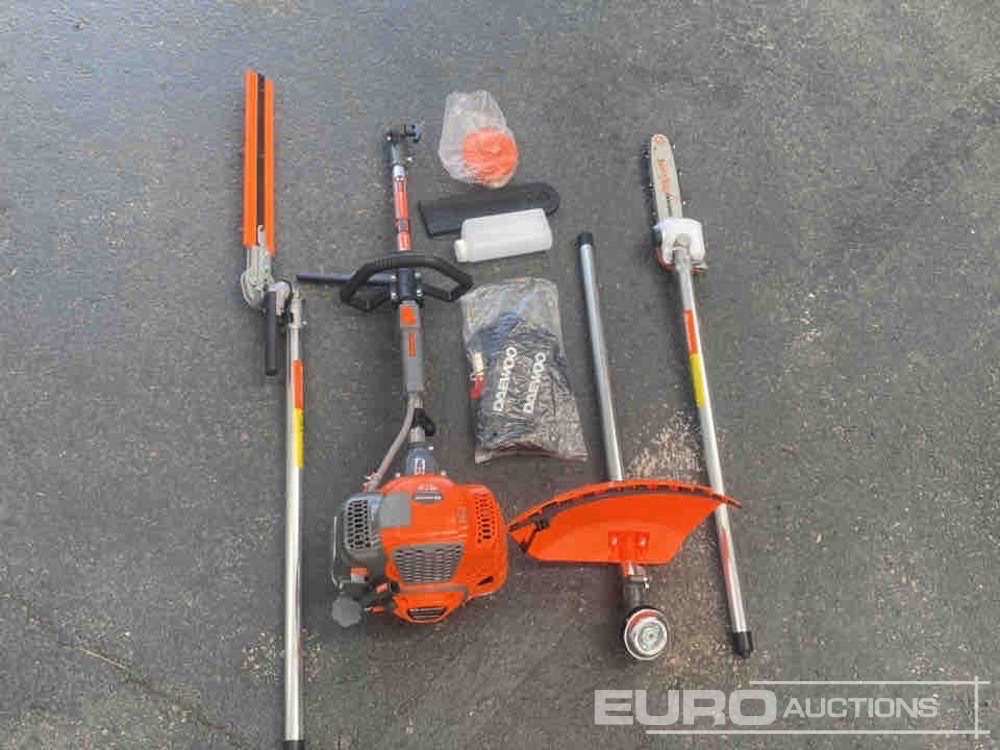 Unused Daewoo DAMT430 42cc Petrol Multi Tool (2 of) - Vybavenie garáže/ Dielne: obrázok 3 Unused Daewoo DAMT430 42cc Petrol Multi Tool (2 of) - Vybavenie garáže/ Dielne: obrázok 3