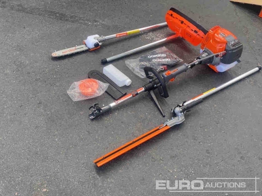 Unused Daewoo DAMT430 42cc Petrol Multi Tool (2 of) - Vybavenie garáže/ Dielne: obrázok 5 Unused Daewoo DAMT430 42cc Petrol Multi Tool (2 of) - Vybavenie garáže/ Dielne: obrázok 5