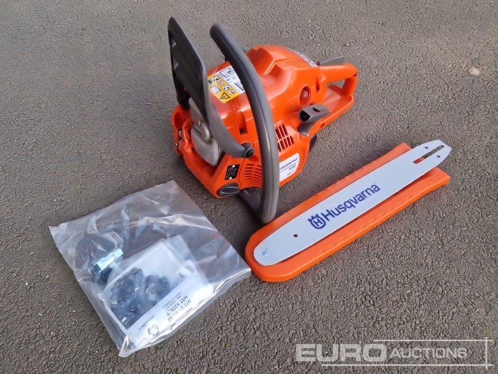 Unused Husqvarna 120 Mark II 14" Petrol Chain Saw - Vybavenie garáže/ Dielne: obrázok 1 Unused Husqvarna 120 Mark II 14" Petrol Chain Saw - Vybavenie garáže/ Dielne: obrázok 1