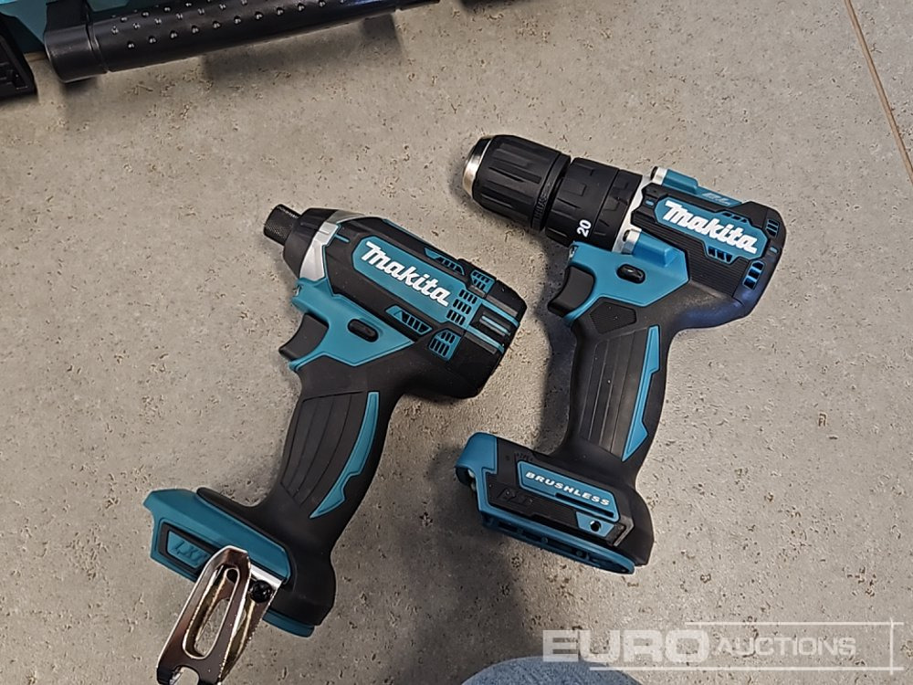 Vybavenie garáže/ Dielne Unused Makita DHP453 18V LXT Combi Dril, Makita DTD152 18V LXT Impact Driver, Battery, Charger, Bit Set: obrázok 10