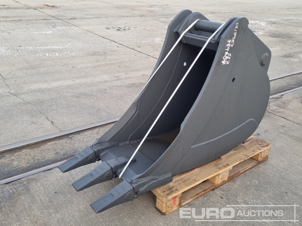 Unused Miller 24" Scoop Bucket 80mm Pin to suit 20 Ton Excavator - Lyžica: obrázok 1 Unused Miller 24" Scoop Bucket 80mm Pin to suit 20 Ton Excavator - Lyžica: obrázok 1
