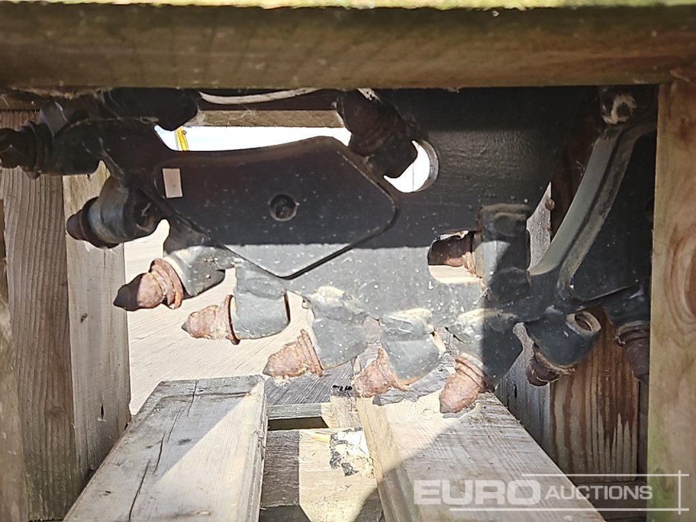 Šmykom riadený nakladač Unused Simex T300: obrázok 36