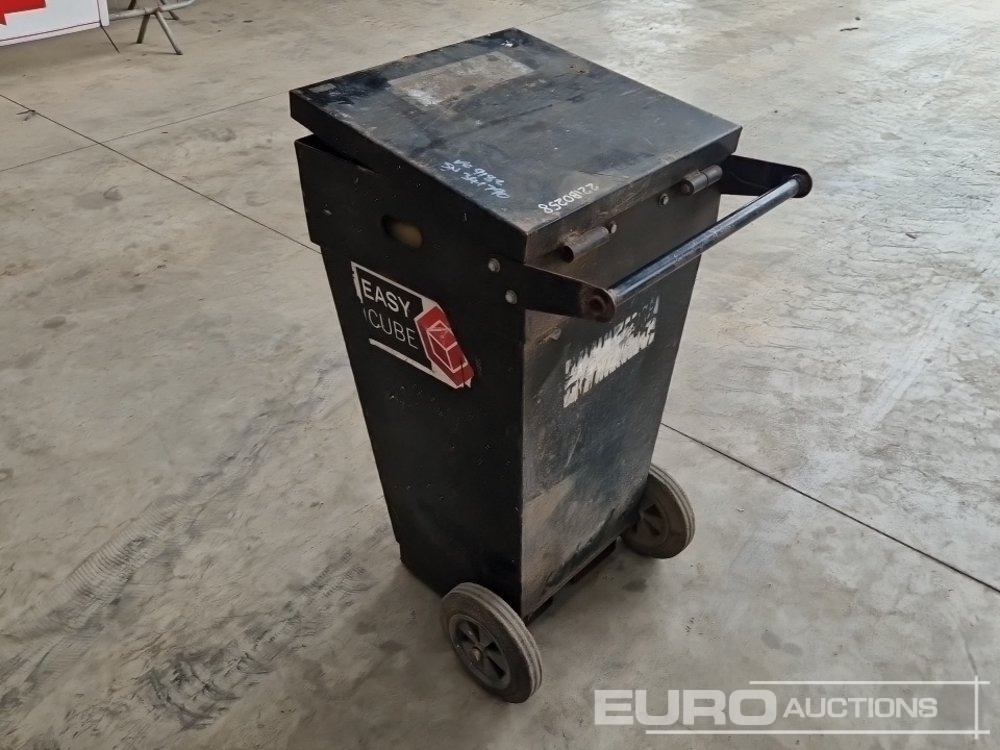 Western Easy Cube 105Lt Diesel Bundded Fuel Caddy - Skladovacia nádrž: obrázok 3 Western Easy Cube 105Lt Diesel Bundded Fuel Caddy - Skladovacia nádrž: obrázok 3