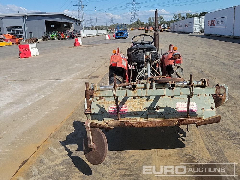Yanmar YM1802 - Kompaktný traktor: obrázok 4 Yanmar YM1802 - Kompaktný traktor: obrázok 4