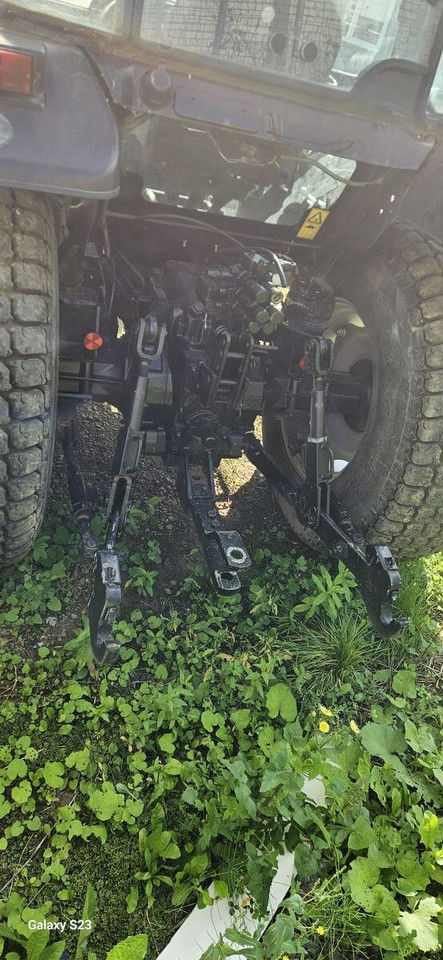 JCB 354 - Traktor: obrázok 4 JCB 354 - Traktor: obrázok 4