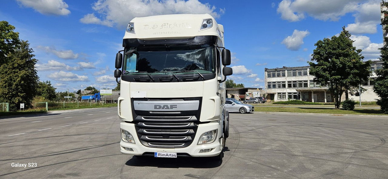 DAF XF 105.460 - Ťahač: obrázok 3 DAF XF 105.460 - Ťahač: obrázok 3