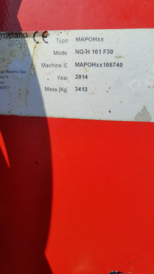 Erpice rotante usato Kverneland 5 metri F30 - Rotačné brány: obrázok 3 Erpice rotante usato Kverneland 5 metri F30 - Rotačné brány: obrázok 3