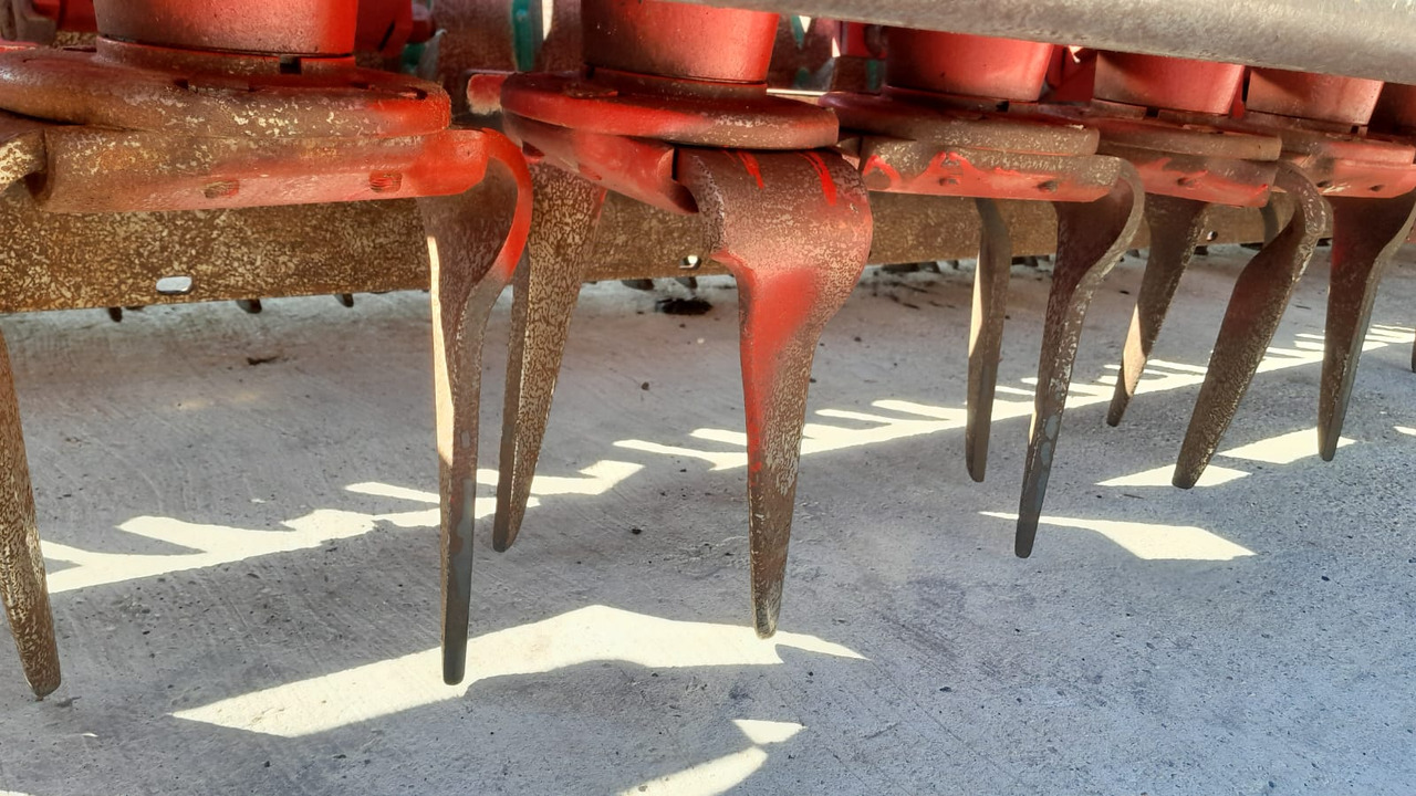 Rotačné brány Erpice rotante usato Kverneland 5 metri F30: obrázok 7