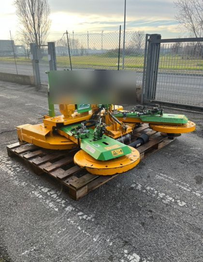 Salf macchine agricole TP-180 - Záhradná kosačka: obrázok 5 Salf macchine agricole TP-180 - Záhradná kosačka: obrázok 5