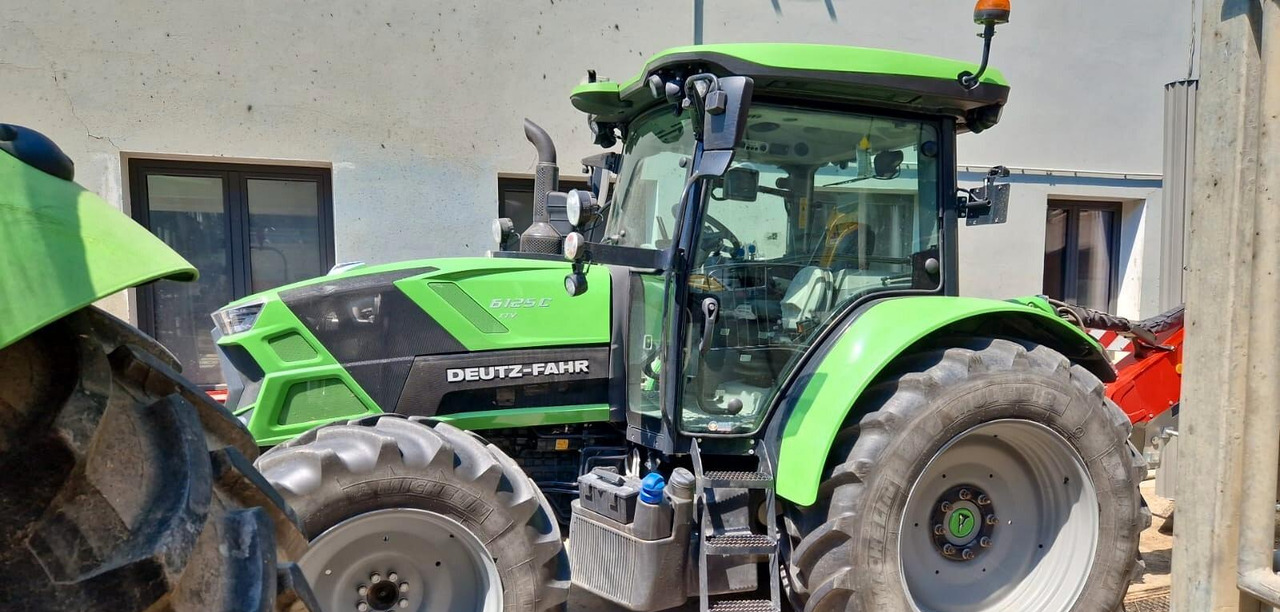 Trattore usato Deutz-Fahr 6125 C TTV - Traktor: obrázok 1 Trattore usato Deutz-Fahr 6125 C TTV - Traktor: obrázok 1