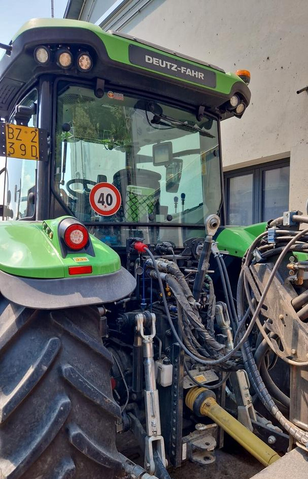 Trattore usato Deutz-Fahr 6125 C TTV - Traktor: obrázok 5 Trattore usato Deutz-Fahr 6125 C TTV - Traktor: obrázok 5