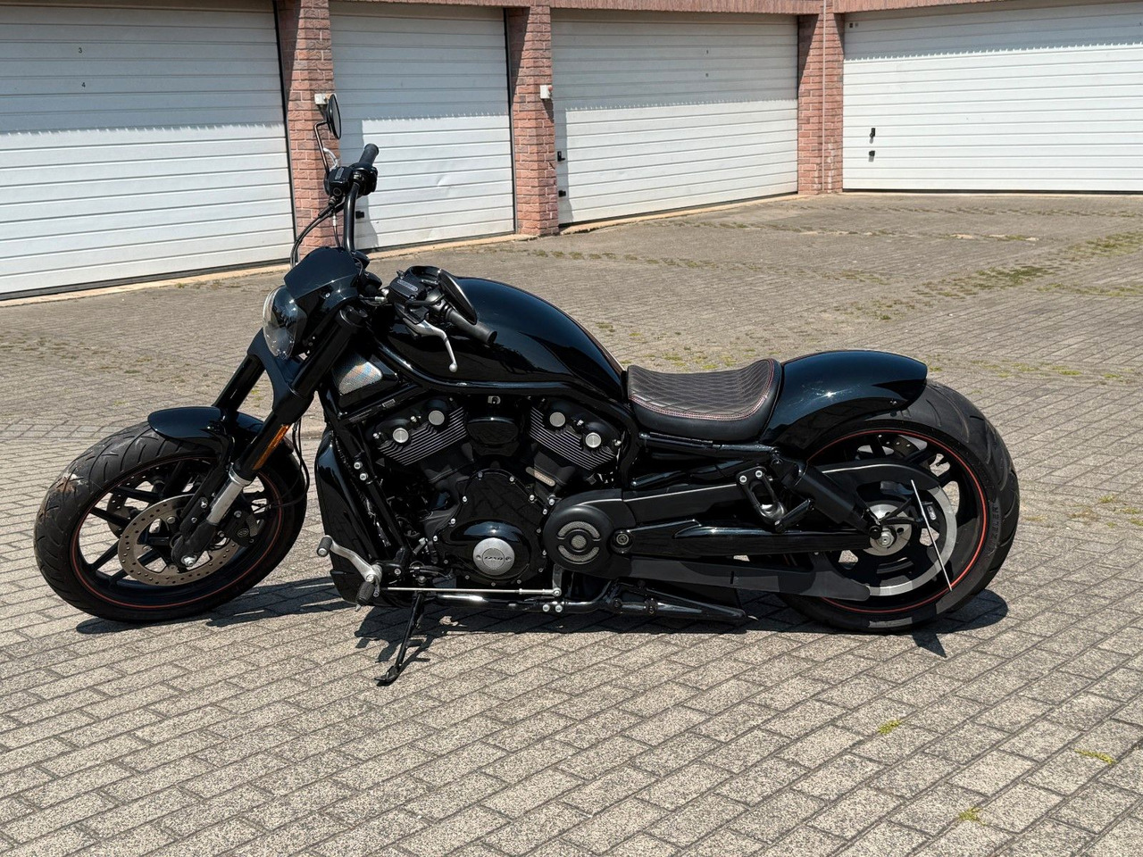 Harley-Davidson Night Rod - Motocykel: obrázok 3 Harley-Davidson Night Rod - Motocykel: obrázok 3
