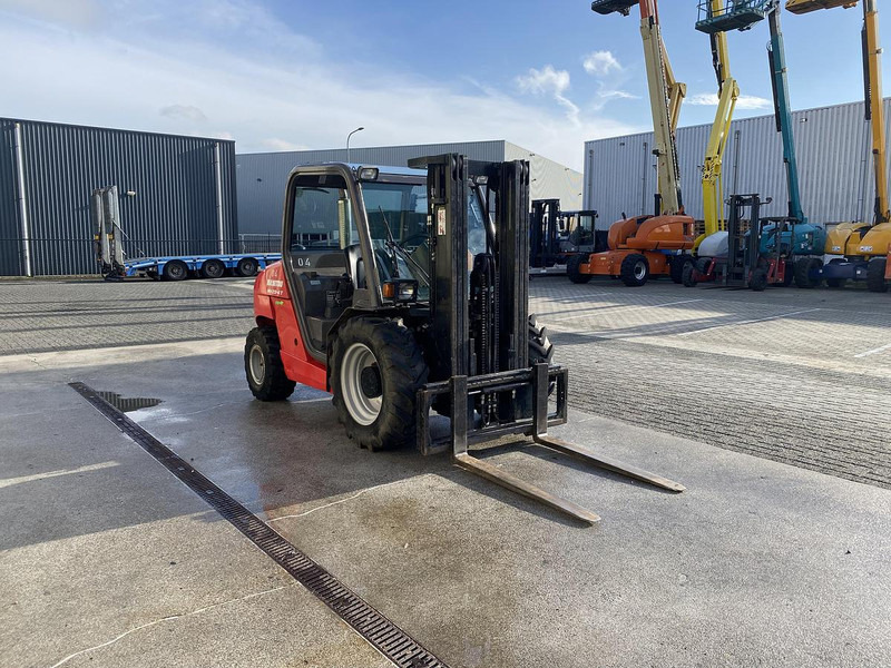 Manitou MH 25-4 T Buggie, Ruw terrein heftruck, 4x4 - Terénny vozík: obrázok 3 Manitou MH 25-4 T Buggie, Ruw terrein heftruck, 4x4 - Terénny vozík: obrázok 3