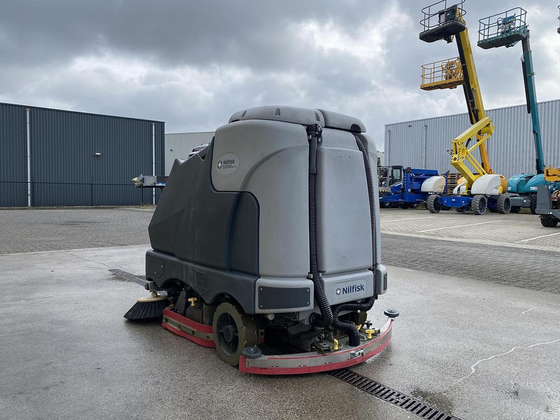 Nilfisk SC6500 1100C, Veeg- Schrobmachine - Podlahový umývací stroj: obrázok 4 Nilfisk SC6500 1100C, Veeg- Schrobmachine - Podlahový umývací stroj: obrázok 4