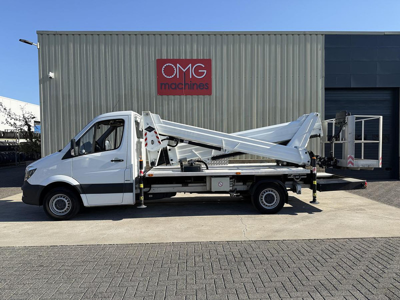 Versalift VTX-240, Auto hoogwerker - Automobilová plošina: obrázok 1 Versalift VTX-240, Auto hoogwerker - Automobilová plošina: obrázok 1