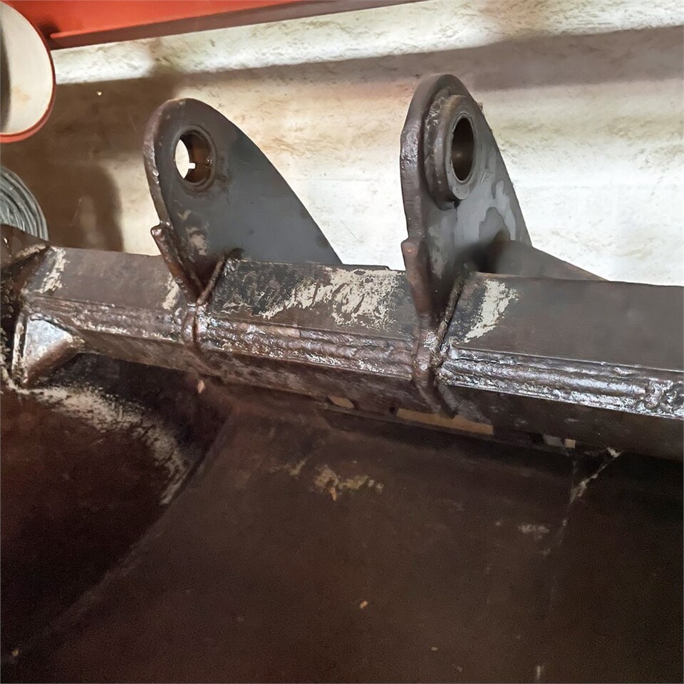 ABC 90cm - Lyžica pre Rýpadlo-nakladač: obrázok 4 ABC 90cm - Lyžica pre Rýpadlo-nakladač: obrázok 4