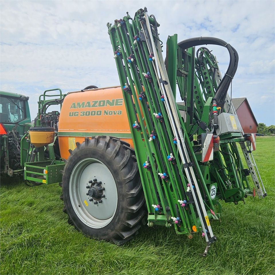 Amazone UG 3000 Nova - Postrekovač: obrázok 3 Amazone UG 3000 Nova - Postrekovač: obrázok 3