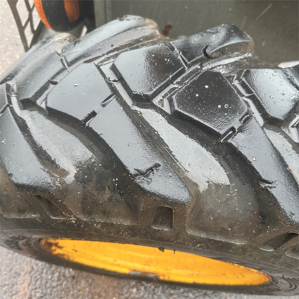 Leasing Ausa D250 AHGA Ausa D250 AHGA: obrázok 32