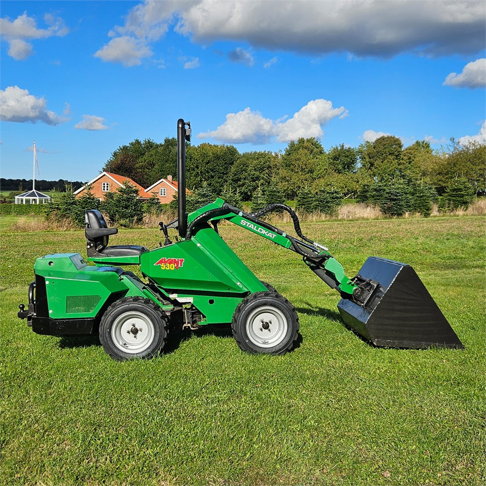 Avant 530 Plus - Kolesový nakladač: obrázok 5 Avant 530 Plus - Kolesový nakladač: obrázok 5