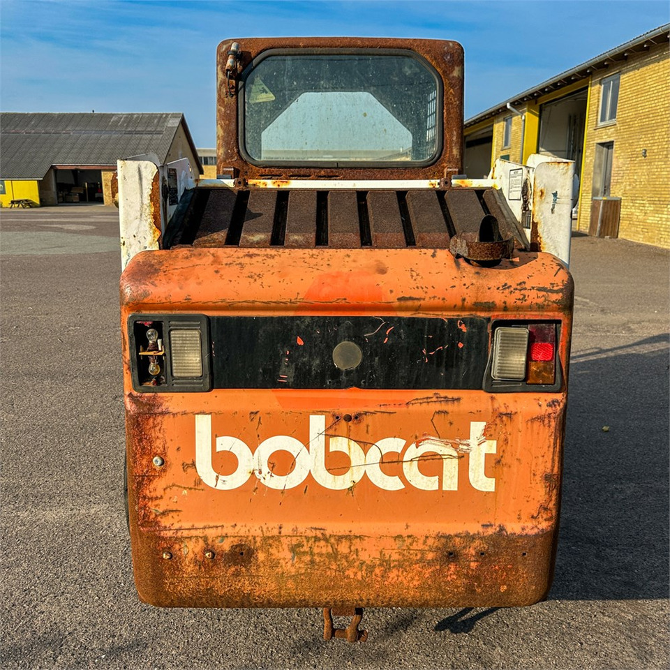 Bobcat 763 H - Šmykom riadený nakladač: obrázok 4 Bobcat 763 H - Šmykom riadený nakladač: obrázok 4
