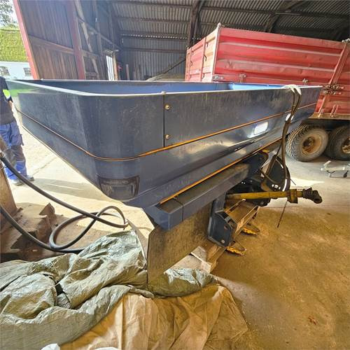 Bogballe M2 Plus - Technika pro aplikaci hnoja: obrázok 2 Bogballe M2 Plus - Technika pro aplikaci hnoja: obrázok 2