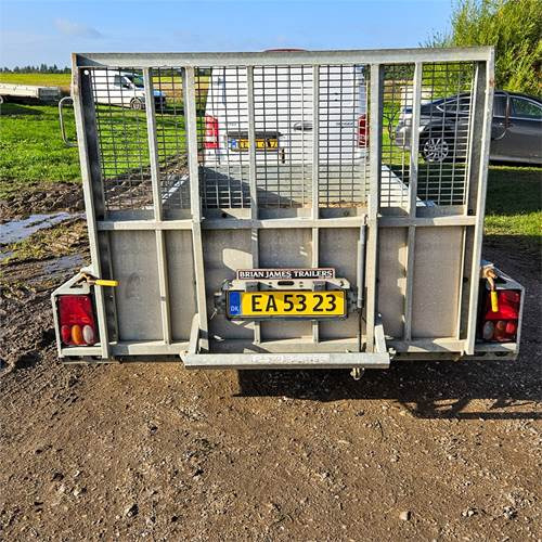 Brian James A Type - Auto príves: obrázok 5 Brian James A Type - Auto príves: obrázok 5