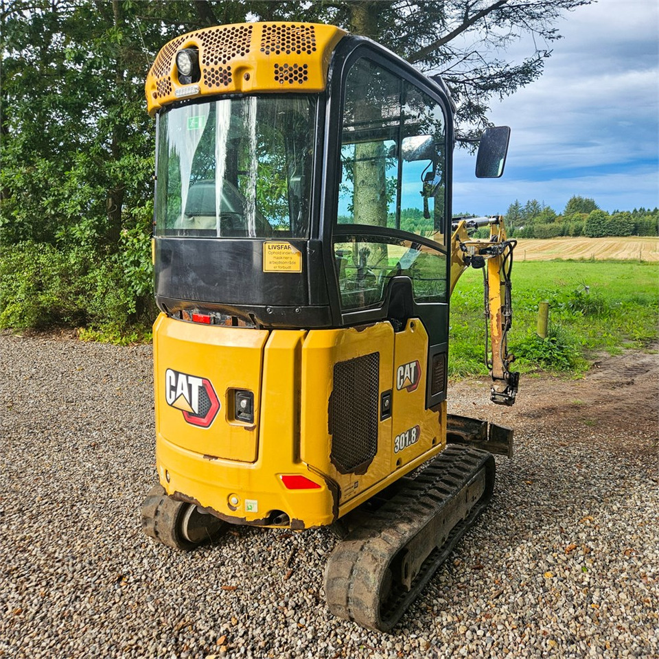 Caterpillar 301.8 - Mini rýpadlo: obrázok 5 Caterpillar 301.8 - Mini rýpadlo: obrázok 5