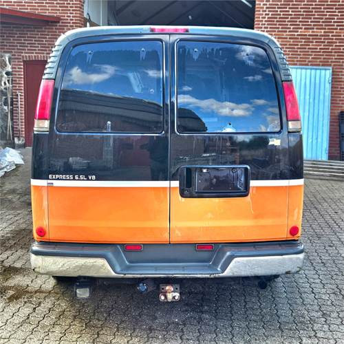 Chevrolet Express Van 2500 - Mikrobus: obrázok 5 Chevrolet Express Van 2500 - Mikrobus: obrázok 5
