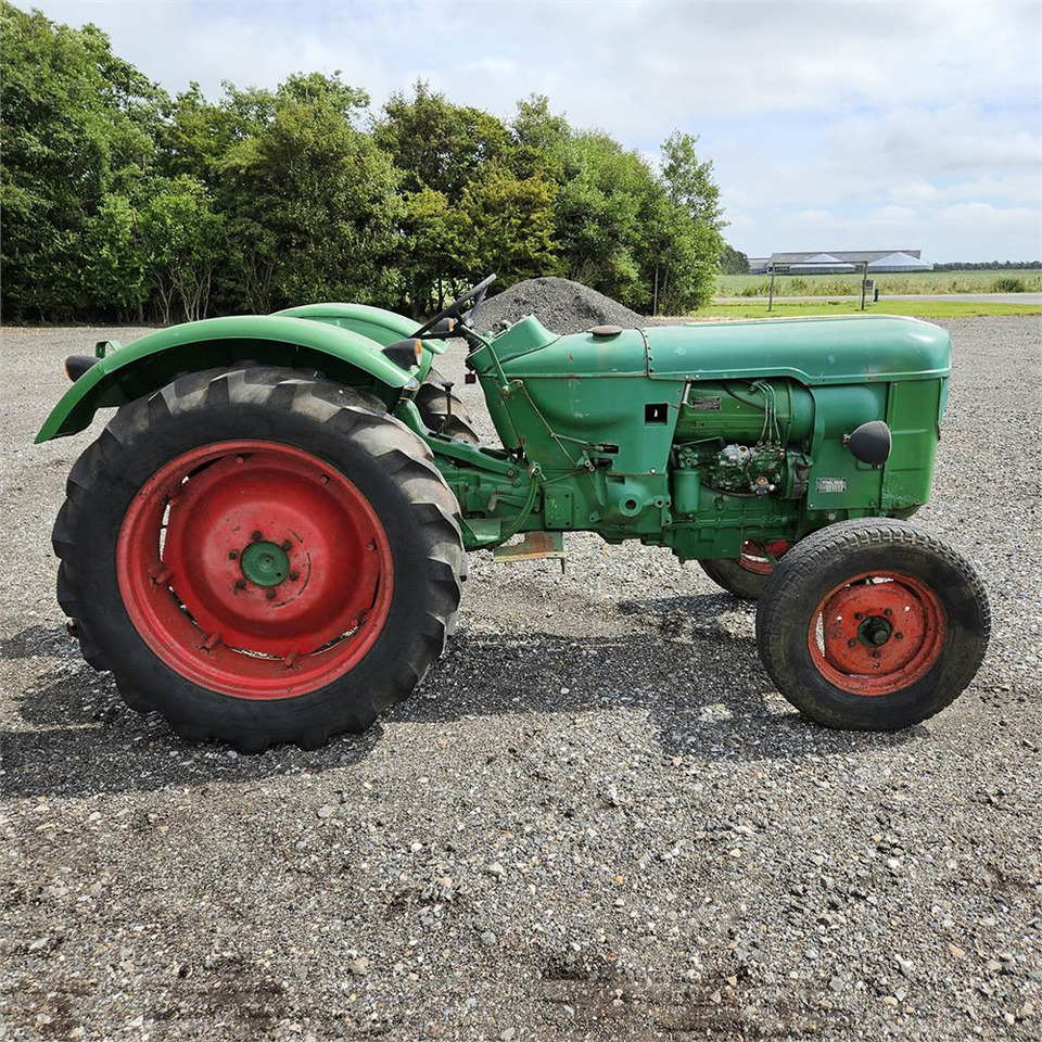 Deutz D4005 - Traktor: obrázok 3 Deutz D4005 - Traktor: obrázok 3