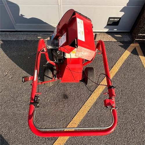 Echo Hurrican ES-400PIA - Čistiaca technika: obrázok 5 Echo Hurrican ES-400PIA - Čistiaca technika: obrázok 5