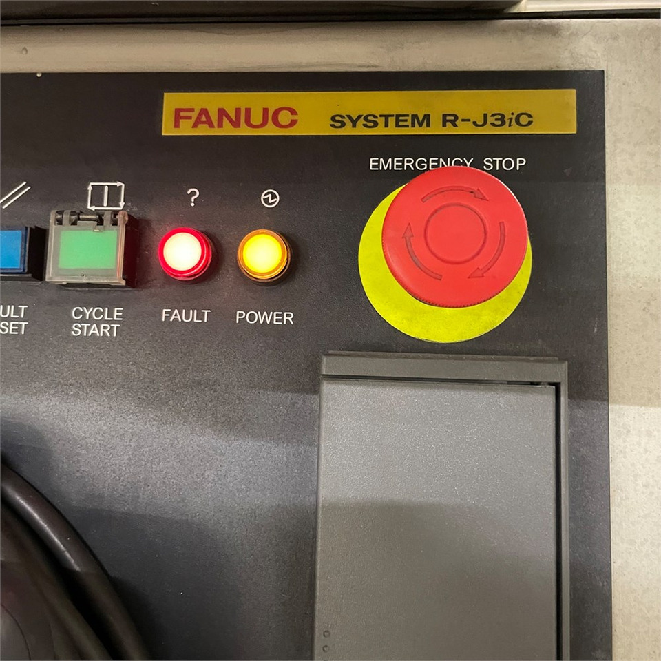 Fanuc Robot ARC Mate 120 iB - Zváracia technika: obrázok 4 Fanuc Robot ARC Mate 120 iB - Zváracia technika: obrázok 4